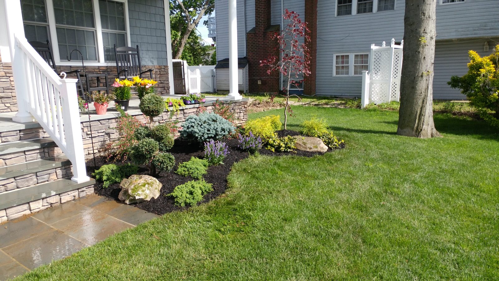 landscape design near Oakdale ny
